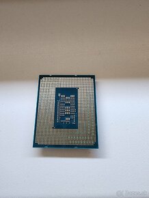 Intel core i3 12100f - 2