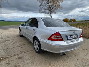 Mercedes C220 CDi A/T - 2