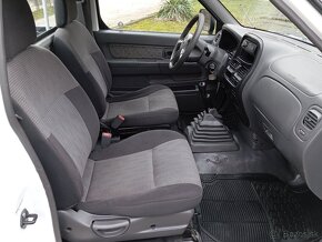 Nissan Navara 2,5 TDi 4x4 - 2