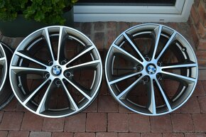 5x112 R17 Hlinikove disky Original BMW 5 G30 G31 - 2