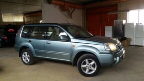 Prodam nahradni dily Nissan X Trail 2.0l benzin Rv 2002 - 2