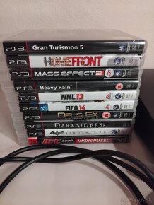 PS3 Slim 320 GB + 2 ovládače + káble + 10 hier - dobrý stav - 2