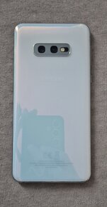 Samsung Galaxy S10e - 2