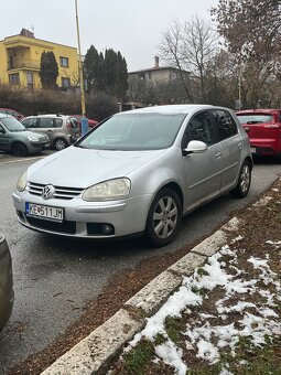 Predám Volkswagen golf 1.4 benzín - 2