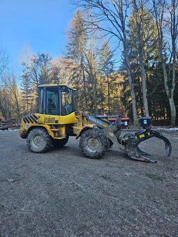 Predám nakladač volvo l30 - 2