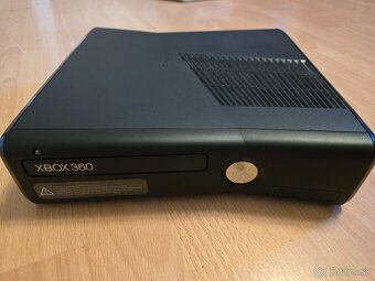 Xbox 360 S 500GB+3 HRY - 2