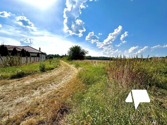 Predaj, stavebný pozemok pre rodinný dom, Kalinčiakovo - mes - 2