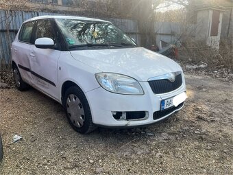 Skoda Fabia 2 1.4 16v - 2