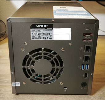 QNAP TS-420 8TB - 2