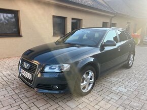 Audi A3 Sportback 1.8 T FSI Attraction S tronic - 2