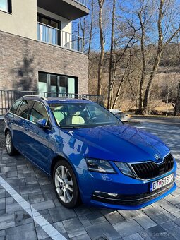 Škoda Octavia combi r.v 9/2019 virtual cockpit full led - 2