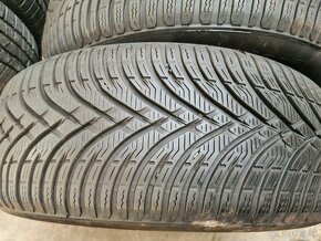 205/60r16 zimné 2 ks BF GOODRICH dezén 7,7-6,9 mm - 2