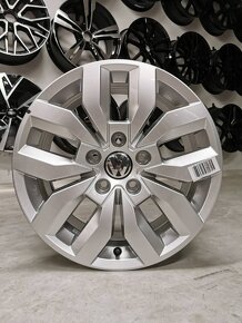 VW Multivan - T6 Original disky 8x17 ET 49 5x120 - 2