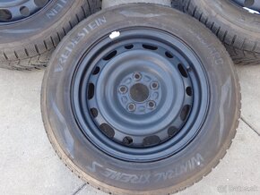 Mazda Kia Hyundai 215/60R16 zimna sada - 2