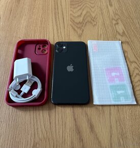 iPhone 11 64 gb Black v záruke - 2