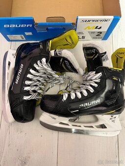 BAUER SUPREME M4 VEĽKOSŤ 38,5 - 2