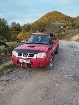 Nissan Navara - 2