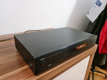 Predam CD player YAMAHA CDX-530E - 2