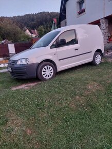 Predam volkswagen caddy 2009 - 2