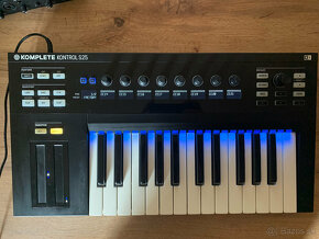 Komplete Kontrol S25 - 2