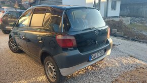 Toyota Yaris 1.0 - 2