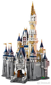 LEGO Disney 71040 Zamok Disney - 2