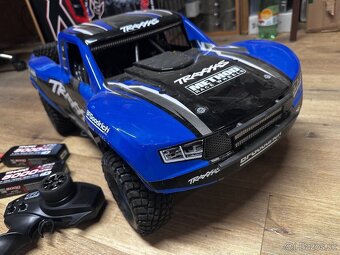 Traxxas Unlimited Desert Racer 1:8 TQi RTR s LED + 2x lipo - 2