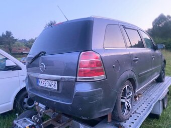 Opel zafira B 2.0 tdci Rozpredam na náhradné diely - 2