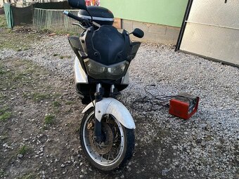 Aprilia capnrod 1000 - 2