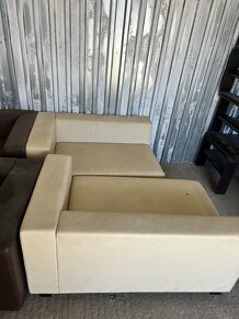 Sedenie a stoly z kaviarne - 2