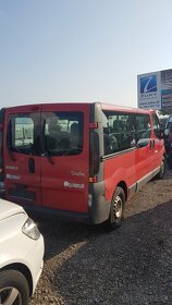 Opel Vivaro   Renault Trafic - 2