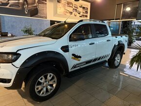 Ford Ranger poškodené auto štartuje jazdí - 2