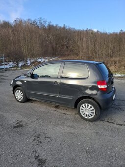 Volkswagen Fox - 2