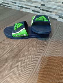 šľapky ADIDAS  č 41 - 2