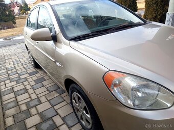 Hyundai accent - 2