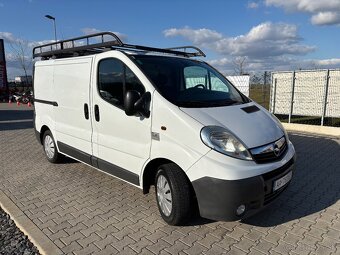 Opel Vivaro 2.0 CDTI 180000 km - 2