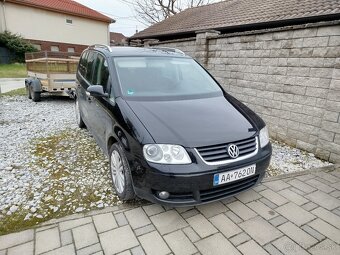 VW Touran 2.0 TDI Highline - 2