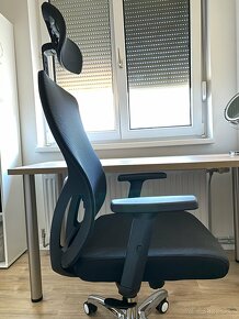 Nastaviteľná ergonomická kancelárska stolička - 2