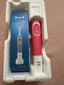 Predám elektricku zubnú kefku Oral-B - 2