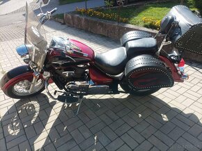 Suzuki 800 intruder - 2