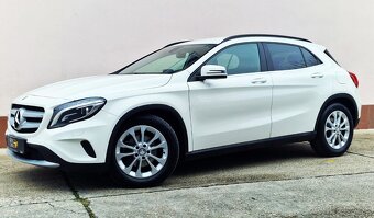 Mercedes-Benz GLA 200D 100Kw AT SR Bi xenon Top Stav - 2