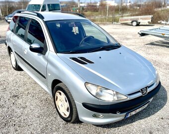 Peugeot 206 SW 1,4 i 55 kw - 2