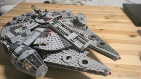 Lego Millennium falcon - 2