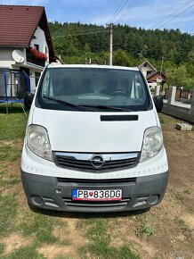 OPEL VIVARO - 2