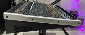 Behringer XENYX X 2442 USB Analógový mixpult - 2