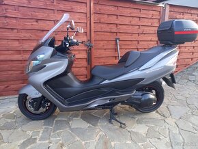 Suzuki Burgman 400 rok 2014 - 2