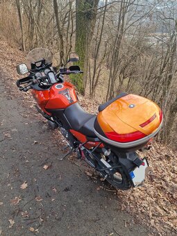 Suzuki DL 650 v-strom - 2