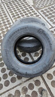 Predám prehlbovane nákladné pneu 385/65R22,5 matador - 2