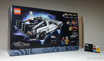 10300 LEGO Back to the Future Time Machine - 2