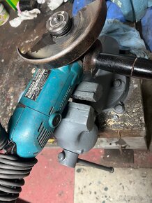 Makita GA6021 - 2